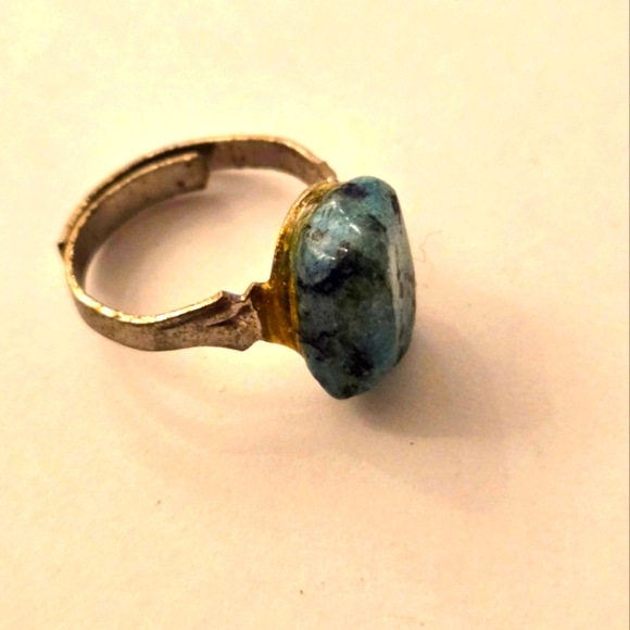 Jewelry - Vintage Ring